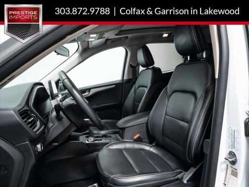 2020 Ford Escape SE