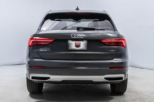 2021 Audi Q3 40 Premium