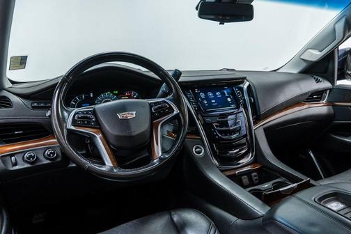 Dark Adriatic Blue Metallic 2019 Cadillac Escalade Luxury