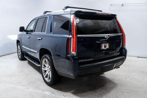 Dark Adriatic Blue Metallic 2019 Cadillac Escalade Luxury