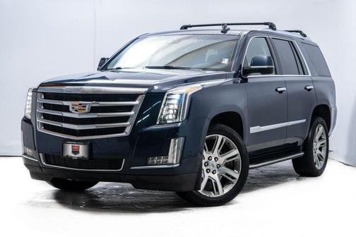 Dark Adriatic Blue Metallic 2019 Cadillac Escalade Luxury