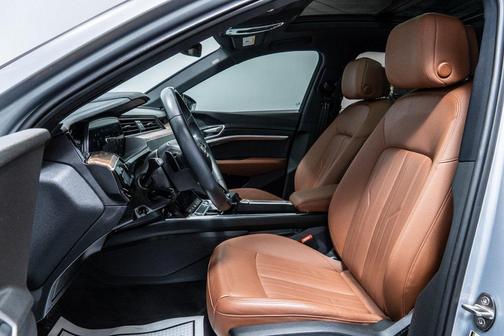 2022 Audi e-tron Sportback S line Premium
