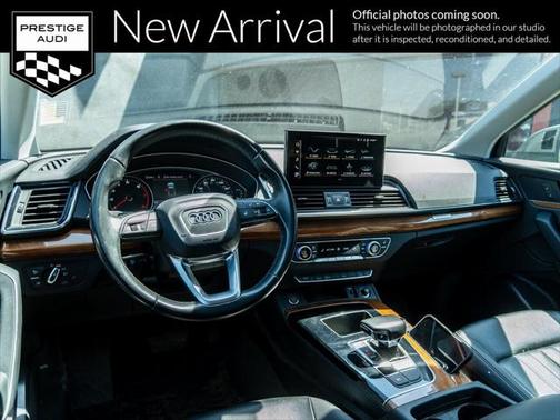 2023 Audi Q5 45 S line Premium