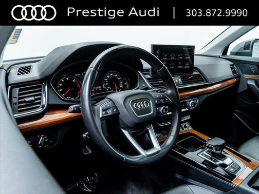 2023 Audi Q5 45 S line Premium