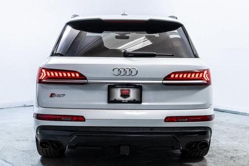 2021 Audi SQ7 4.0T Premium Plus