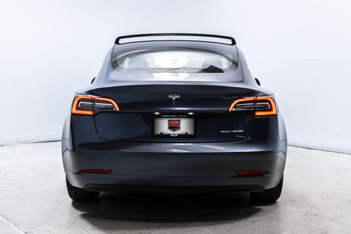 Gray 2020 Tesla Model 3 Long Range