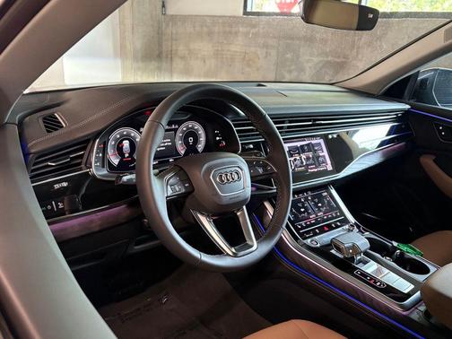 Samurai Gray Metallic 2026 Audi Q8 55 Premium Plus