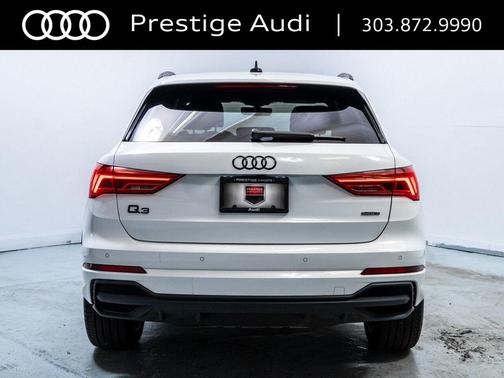 2024 Audi Q3 Premium 45 TFSI S line quattro Tiptronic