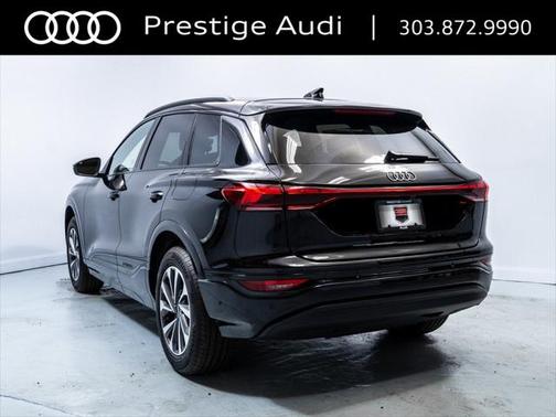 2025 Audi Q6 e-tron Premium Plus quattro