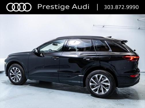 2025 Audi Q6 e-tron Premium Plus quattro