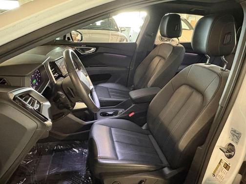 Glacier White 2023 Audi Q4 e-tron Prestige