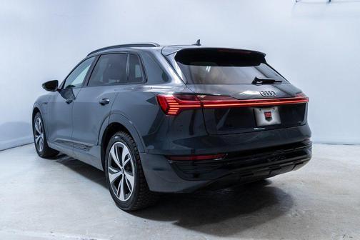 Magnet Gray 2024 Audi Q8 e-tron Premium