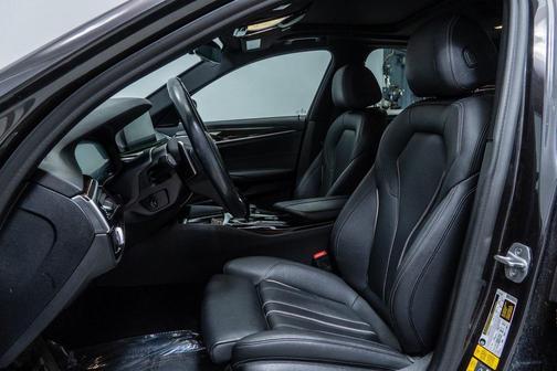 2020 BMW 530e xDrive iPerformance