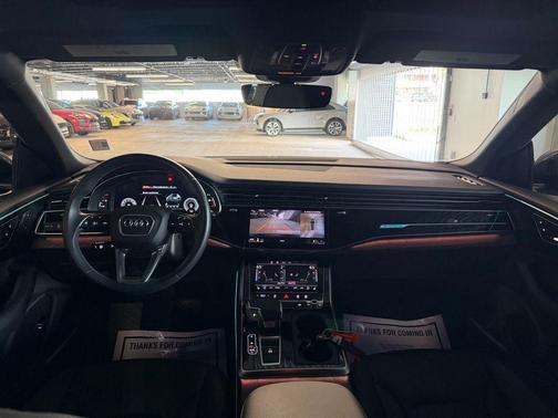 Daytona Gray Pearl Effect 2021 Audi Q8 55 Premium Plus