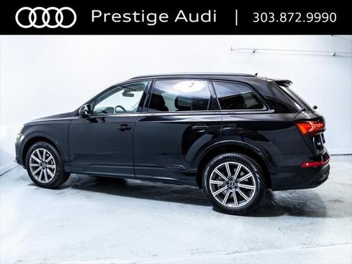 2024 Audi Q7 45 Premium Plus