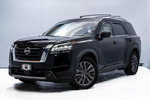 2022 Nissan Pathfinder SL 4WD