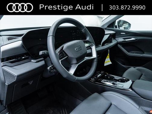 2025 Audi Q6 e-tron Premium Plus quattro