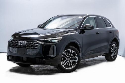 2025 Audi Q5 Premium TFSI quattro S tronic