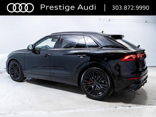 Mythos Black Metallic 2026 Audi SQ8 4.0T Prestige