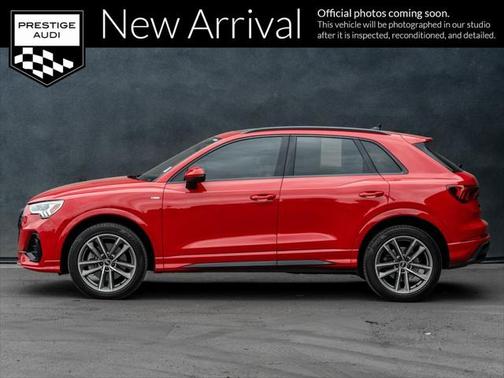 2023 Audi Q3 45 S line Premium Plus
