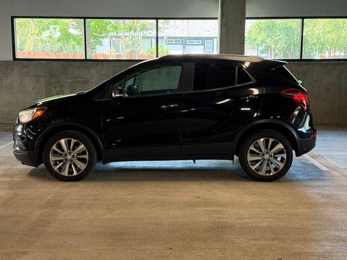 Ebony Twilight Metallic 2018 Buick Encore Preferred