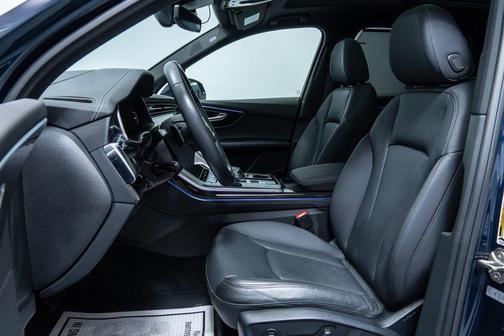 2023 Audi Q7 55 Prestige