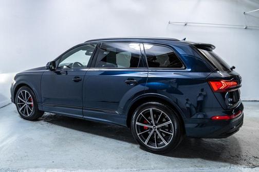 2023 Audi Q7 55 Prestige