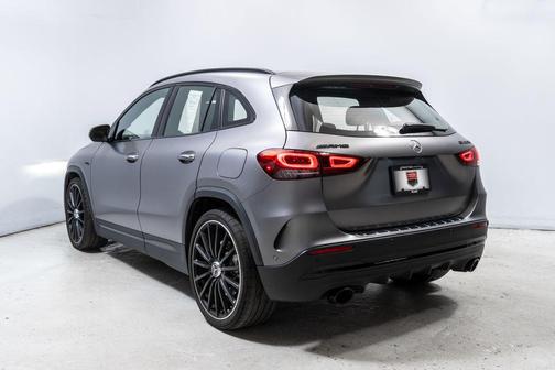 MANUFAKTUR Mountain Grey Magno 2023 Mercedes-Benz AMG GLA 35 4MATIC
