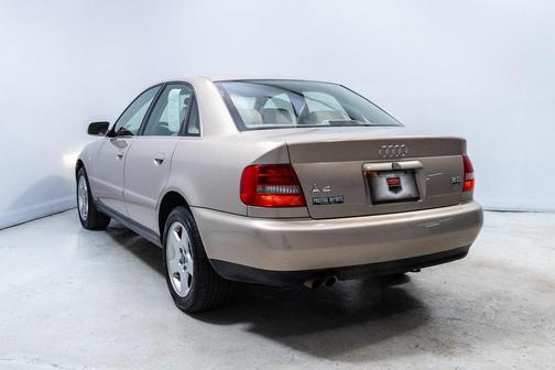 2000 Audi A4 2.8 quattro
