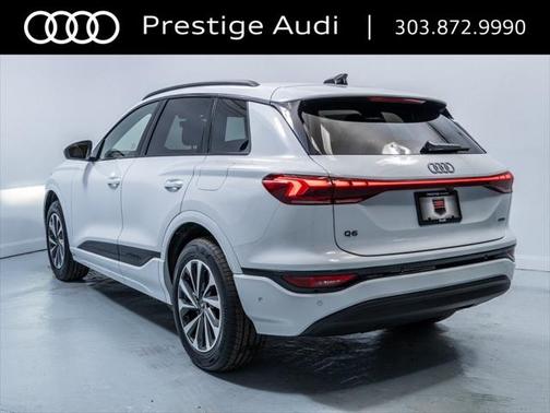 2025 Audi Q6 e-tron Premium Plus quattro