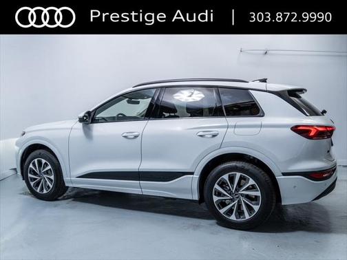 2025 Audi Q6 e-tron Premium Plus quattro