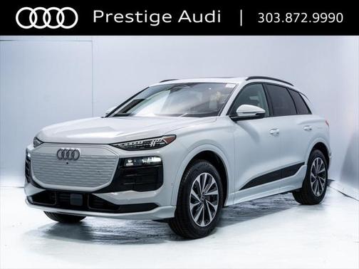 2025 Audi Q6 e-tron Premium Plus quattro