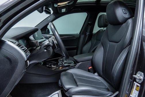 2022 BMW X3 M40i