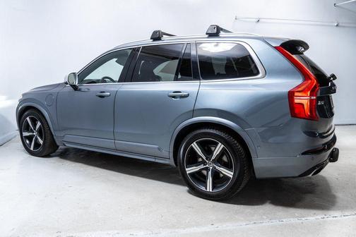 2018 Volvo XC90 Hybrid T8 R-Design
