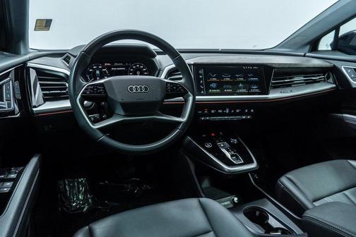 2024 Audi Q4 e-tron Premium Plus 50 quattro