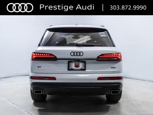 2026 Audi Q7 45 Premium
