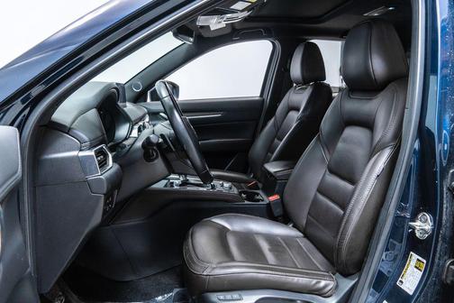Deep Crystal Blue Mica 2021 Mazda CX-5 Signature