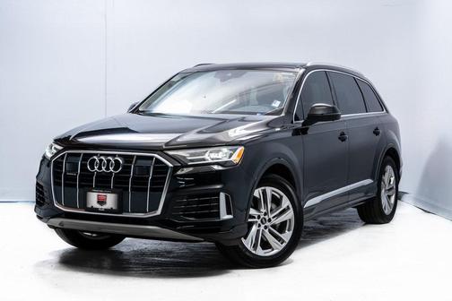 2022 Audi Q7 55 Premium Plus