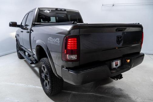 2017 RAM 2500 Laramie Crew Cab 4x4 6'4' Box