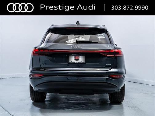 2025 Audi Q6 e-tron Premium Plus quattro