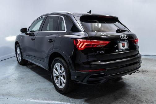 2022 Audi Q3 45 S line Premium Plus