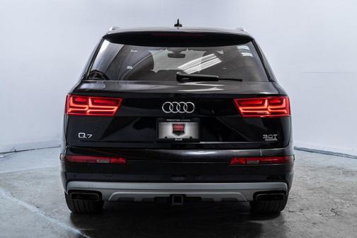 2017 Audi Q7 3.0T Prestige