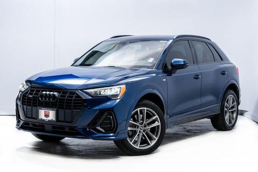 2022 Audi Q3 45 S line Premium