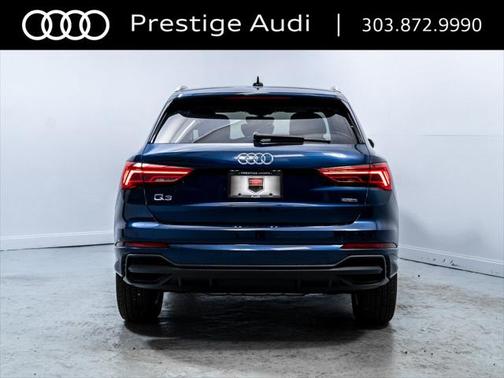 2025 Audi Q3 Premium 45 TFSI S line quattro Tiptronic