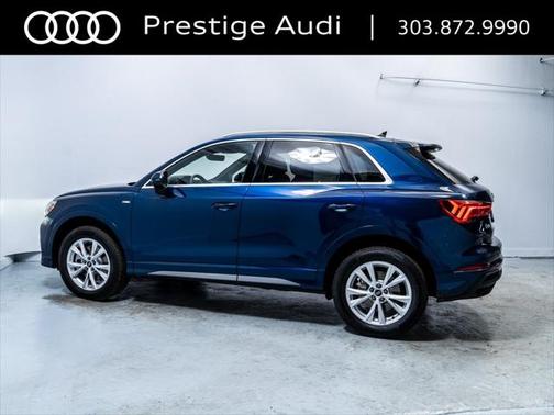 2025 Audi Q3 Premium 45 TFSI S line quattro Tiptronic