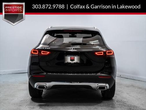 2021 Mercedes-Benz GLA 250 Base 4MATIC