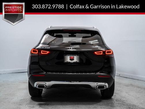 2021 Mercedes-Benz GLA 250 Base 4MATIC