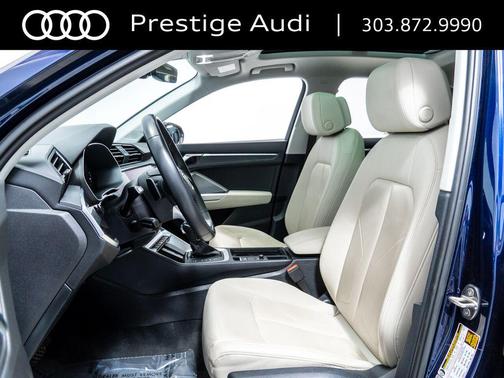 Navarra Blue Metallic 2021 Audi Q3 45 S line Premium