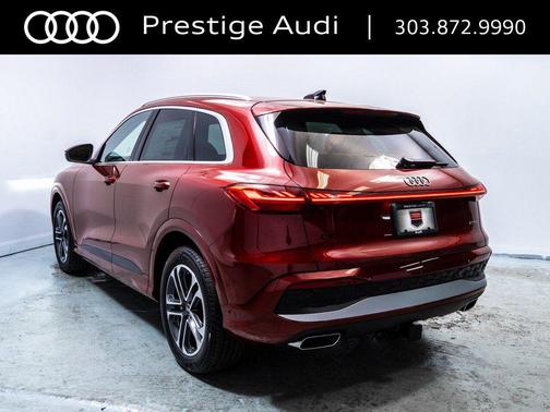 Grenadine Red Metallic 2025 Audi Q5 Prestige TFSI quattro S tronic