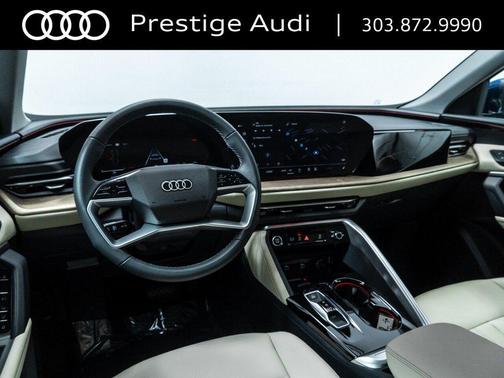 Navarra Blue Metallic 2025 Audi Q5 Premium TFSI quattro S tronic